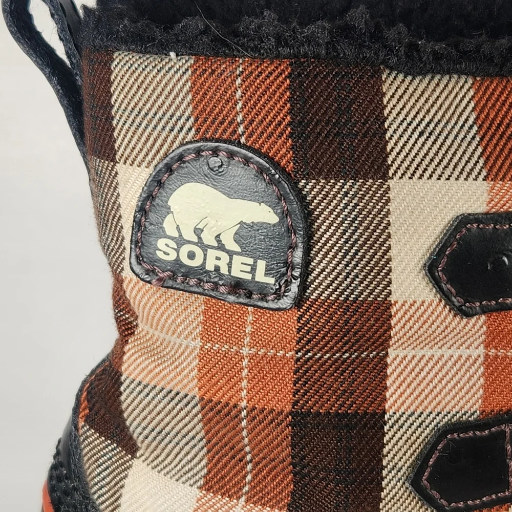SOREL Tivoli Kids Boot Size 3 Plaid Red Black Leather Snow Outdoor Rubber Sole - Picture 12 of 12